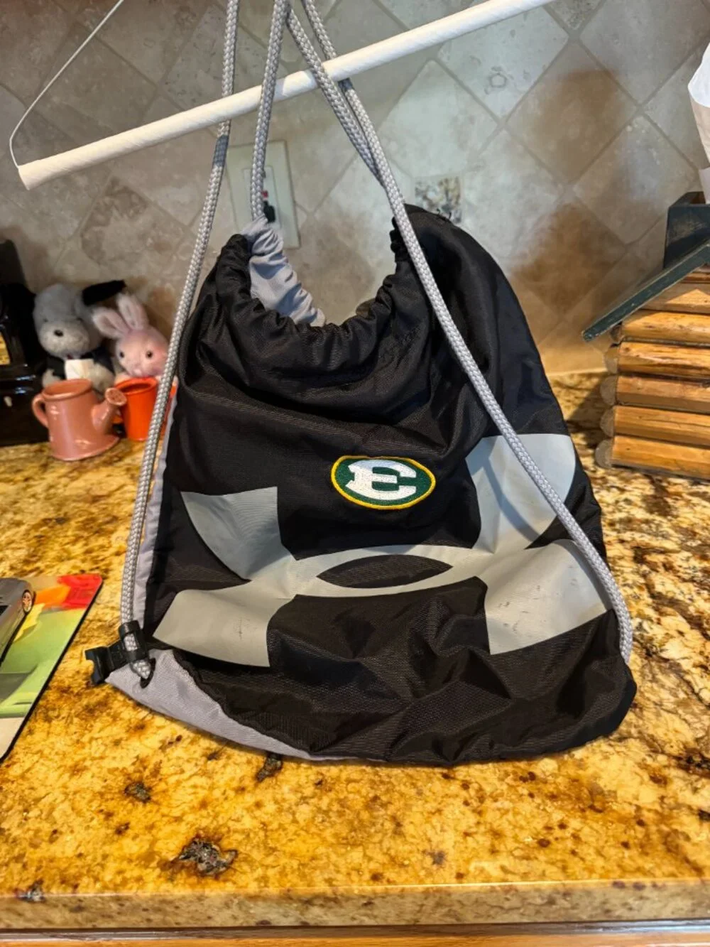 Under Armour Ozsee Sackpack with Green Bay Packers Logo, Gray & Black